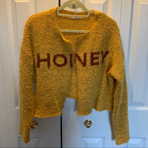 Promesa Honey Sweater - Picture 1 of 4